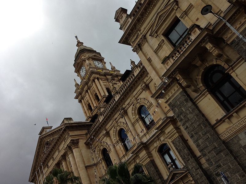 File:City Hall, Darling Street, Cape Town 03.JPG