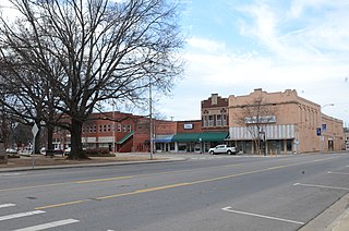 <span class="mw-page-title-main">Clarksville Commercial Historic District</span> Historic district in Arkansas, United States