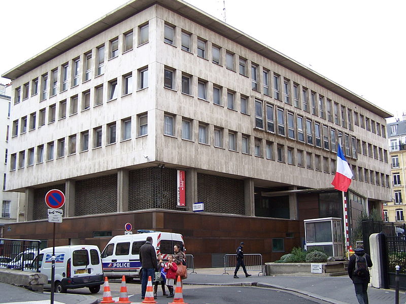 Fichier:Commissariat central du 5ème arrondissement de Paris.JPG