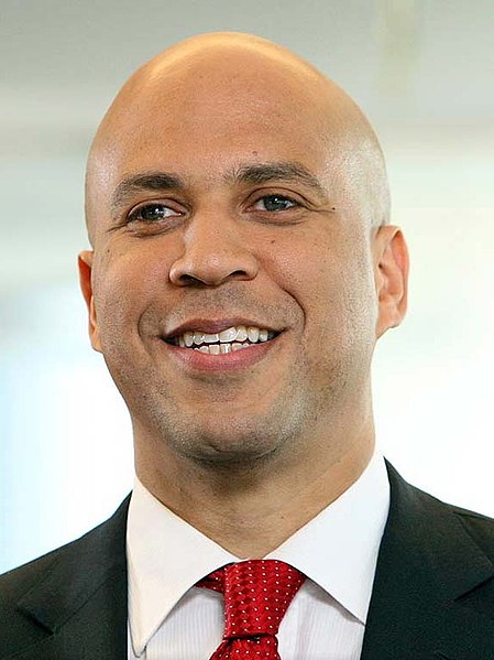 File:Cory Booker, official portrait, 114th Congress (1).jpg