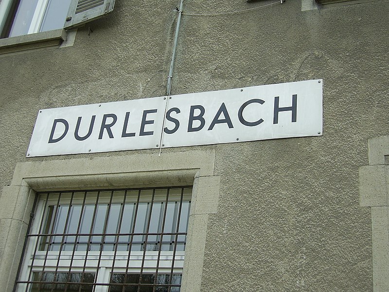 File:D-Bad Waldsee-Bahnhof Durlesbach.JPG