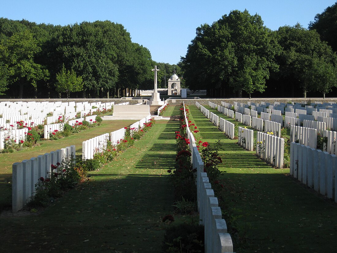 File:Delville Wood Cemetery.jpg