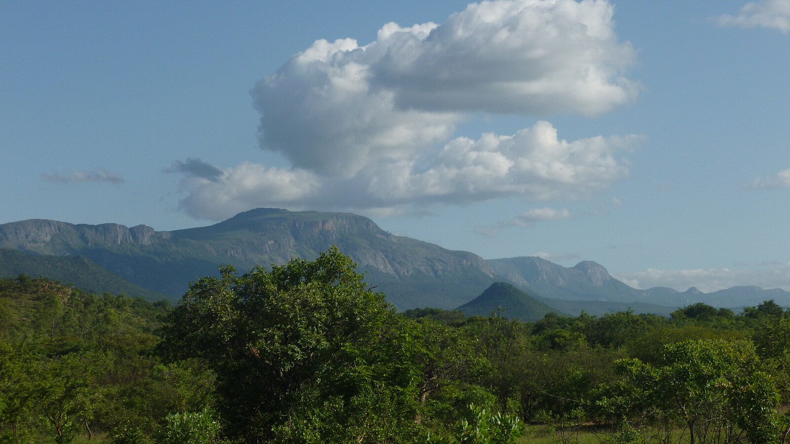 East highland. Шанское Нагорье. Мьянма Шанское Нагорье. Eastern range.