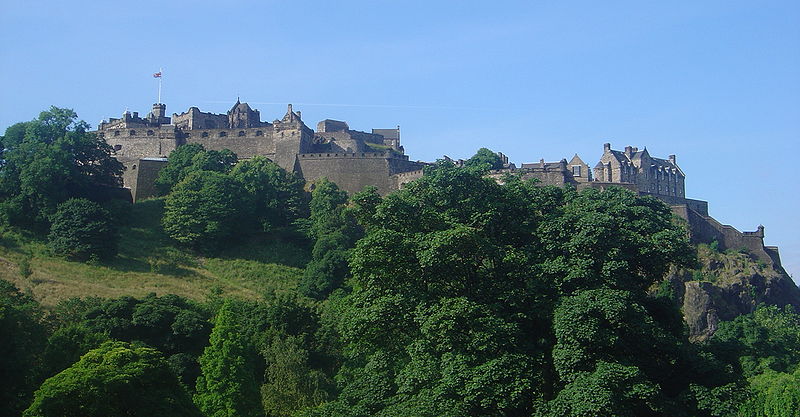 File:Edinburgh Castle dsc06357.jpg