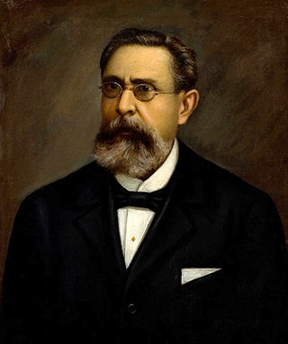 <span class="mw-page-title-main">Emilio Estrada Carmona</span>