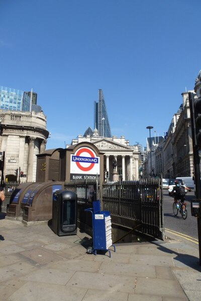 File:Entrance to Bank Station - geograph.org.uk - 4092341.jpg