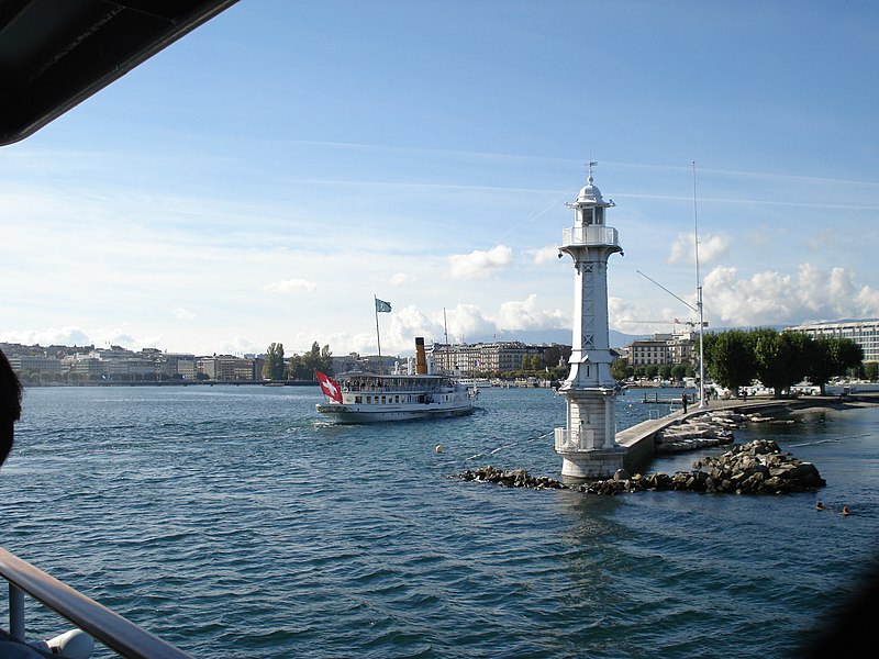 File:Entrance to Geneva - panoramio.jpg