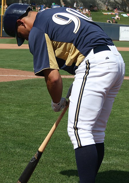 Erik Komatsu (5626506310) (cropped).jpg