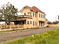 wikimedia_commons=File:Estação Alegrete • edifício principal com praça • 1.jpg