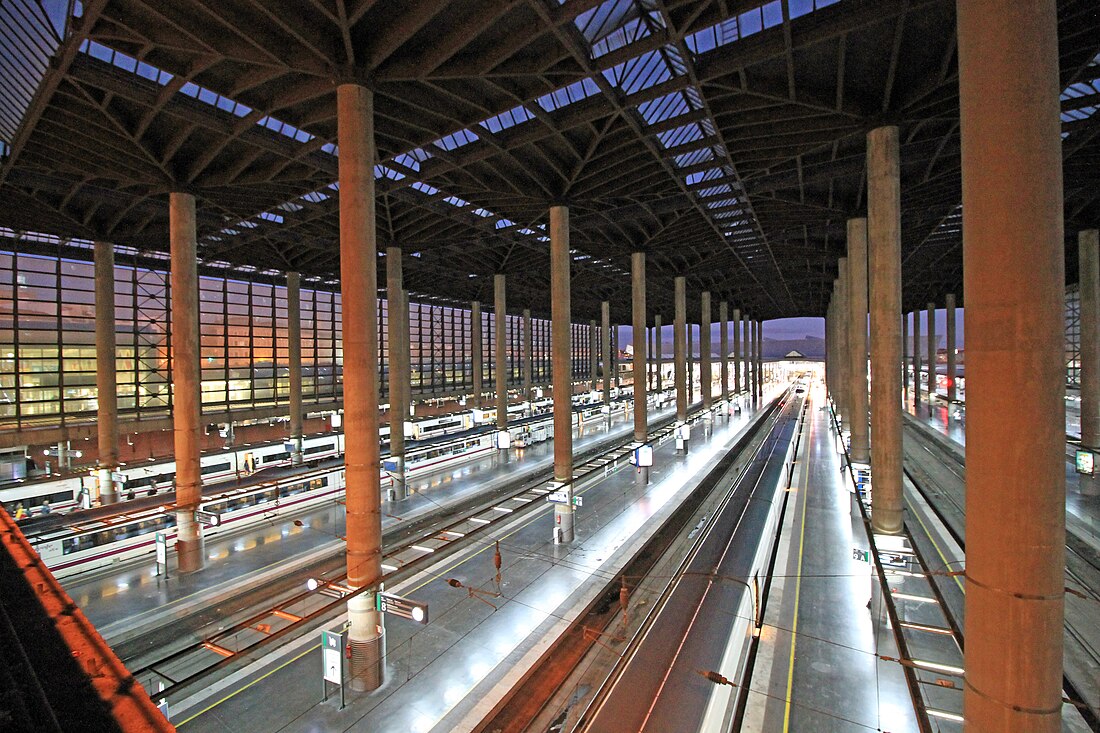 Estación de Madrid-Puerta de Atocha-Almudena Grandes