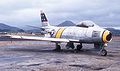1952年，美國空軍第12戰鬥轟炸機中隊（英语：12th Fighter-Bomber Squadron）的F-86F軍刀戰鬥機