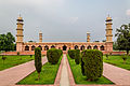 "Facade_and_Entrance_of_Jahangir's_Tomb.jpg" by User:Muh.Ashar