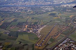 Flugplatz Wiesbaden-Erbenheim 91.jpg