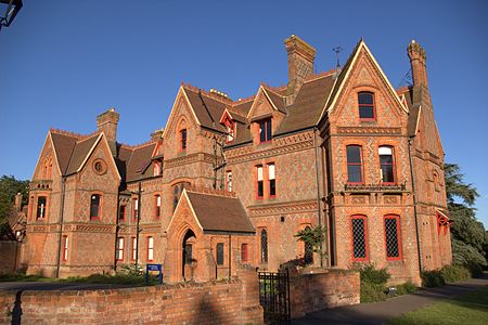 Foxhill House 03