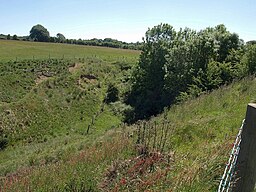 Geograph 1925594 Eastwater Cavern'e Giriş.jpg