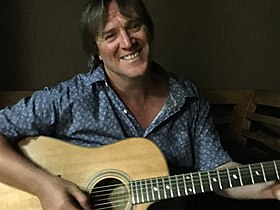 Glenn Bidmead - Singer-Songwriter.jpg