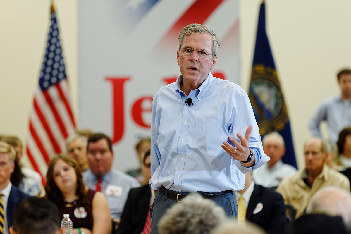 Governor of Florida Jeb Bush at TurboCam, Barrington, New Hampshire on August 40th by Michael Vadon.jpg