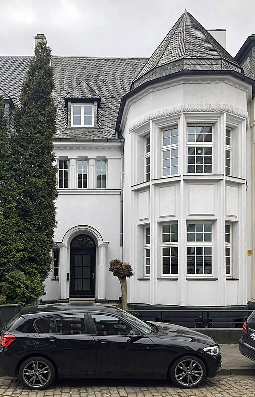 Haus Siegfriedstraße 23 (von Nr. 5–23), Düsseldorf-Oberkassel