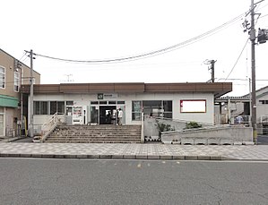 Higashi Niigata stasjon 20121021.jpg