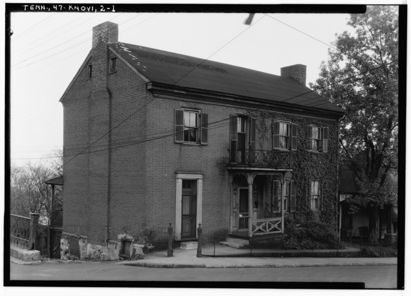 File:Historic American Buildings Survey, R.J. Crisco, Photographer April 23, 1934 MAIN ENTRANCE, WEST VIEW. - Dr. George Jackson House, State Street and Hill Avenue, Knoxville, Knox HABS TENN,47-KNOVI,2-1.tif