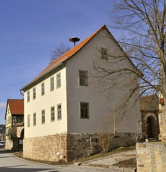 File:Hohenfelden-Alte-Schule.JPG