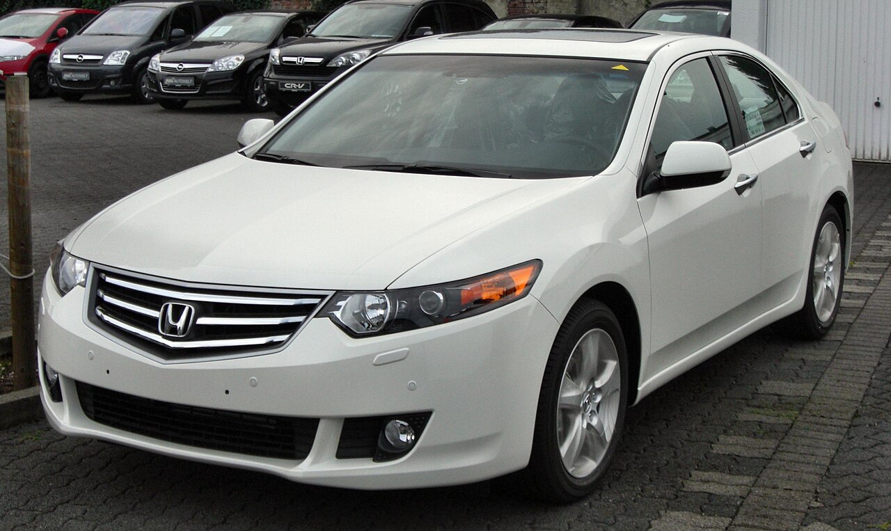 Image of Honda Accord (2008) front