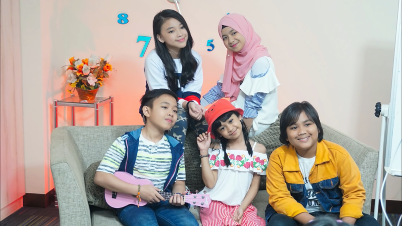 File:Indonesian Idol Junior 2018 Finalist - BTS I Want To Know MNCTV.png