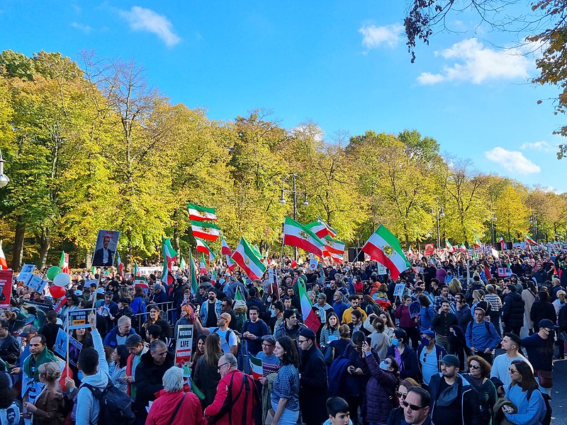 File:Iran solidairty protests 22 October 2022 in Berlin 19.jpg