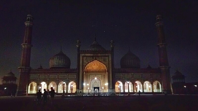 File:Jama Masjid, a night-view.jpg