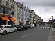 Jean Longuet street at Châtenay-Malabry in March 2020