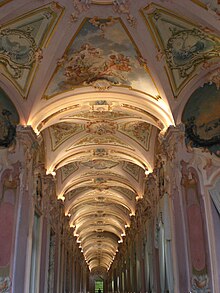 La galleria rococo di Palazzo Pianetti a Jesi