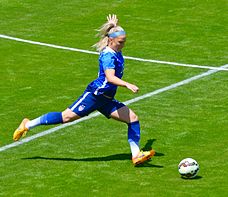 Julie Ertz Wikipedia