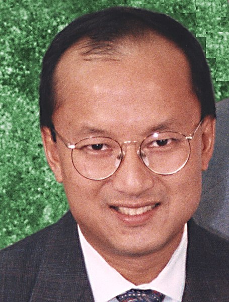 File:KEI&Hui (cropped) - Roger Hui.jpg