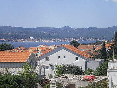 Tập_tin:Korčula_iz_Orebića5090116.jpg