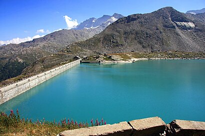 Come arrivare a Lago Serrù con i mezzi pubblici - Informazioni sul luogo