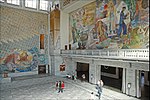 Alf Rolfsens fresker i festsalen i Oslo rådhus med motiv basert på byvåpenet og byens historie. Foto: Jean-Pierre Dalbéra, 2010