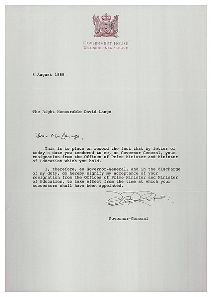 File:Letter accepting resignation of David Lange as Prime Minister - August 1989 (19735340664).jpg