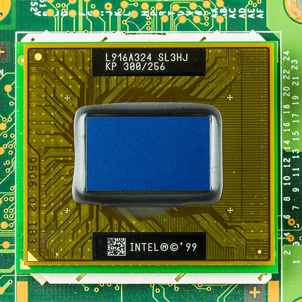 File:Lifetec LT9303 - Motherboard - Intel Pentium II SL3HJ-1120.jpg