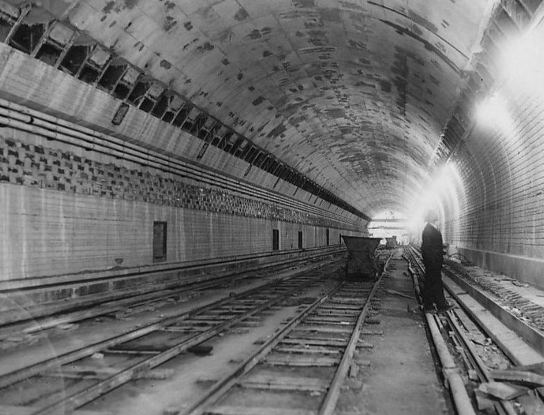 File:Lincoln Tunnel under construction 1936.jpg