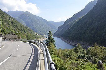 Via Valle Verzasca (bei Vogorno)