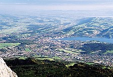 Uutzicht vanof den berg Pilatus ip de Zwitsersche Hoogvlakte, by Luzern