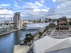 Manchester Ship Canal, Salford Quays (zeměpisné 3720284) .jpg