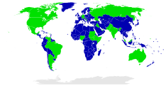 Carte des États unitaires (bleu) et fédéraux (vert).