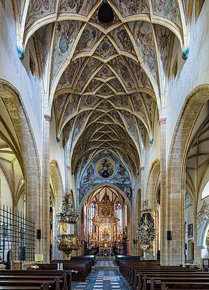 Igreja de Peregrinação da Assunção de Maria em Maria Saal, Caríntia, Áustria. (definição 8 782 × 12 161)