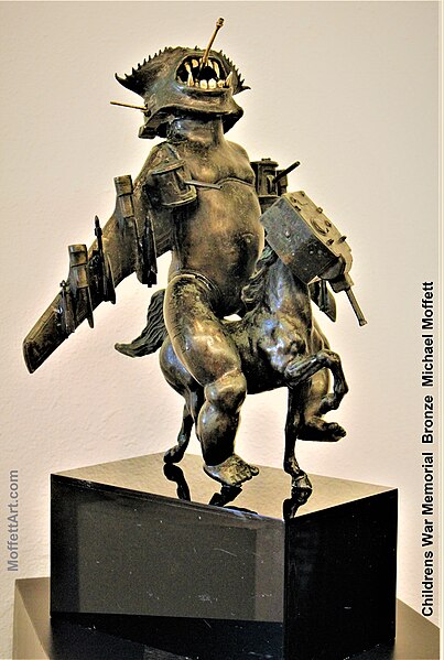 File:Michael Moffett Childrens War Memorial bronze sculpture.jpg