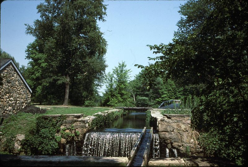 File:Morris-Canal-Lock-Waterloo-Village.JPG