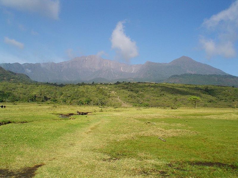 Mount Meru - Wikipedia