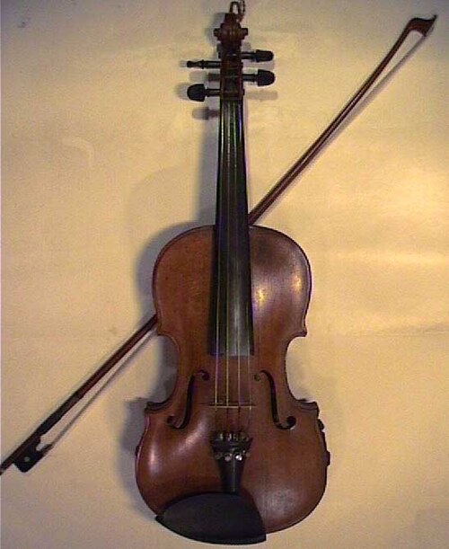 A fiddle and bow