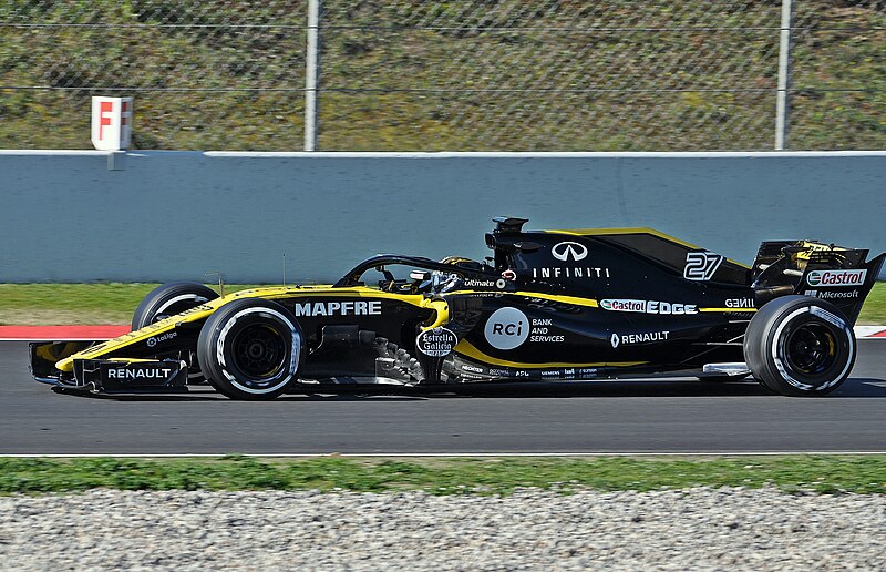 File:Niko Hulkenberg-Test Days 2018 Circuit Barcelona (1).jpg