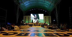 President Aquino at the Miting de Avance for the Koalisyong Daang Matuwid held at the Quezon Memorial Circle during the last day of the official campaign period on May 7, 2016. Noynoy Aquino at Roxas-Robredo Miting de Avance.jpg